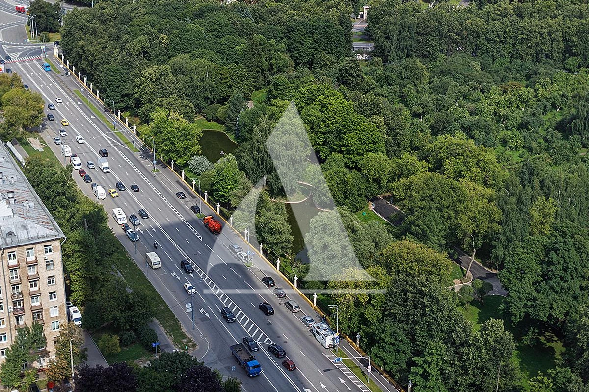 Дом на Мосфильмовской