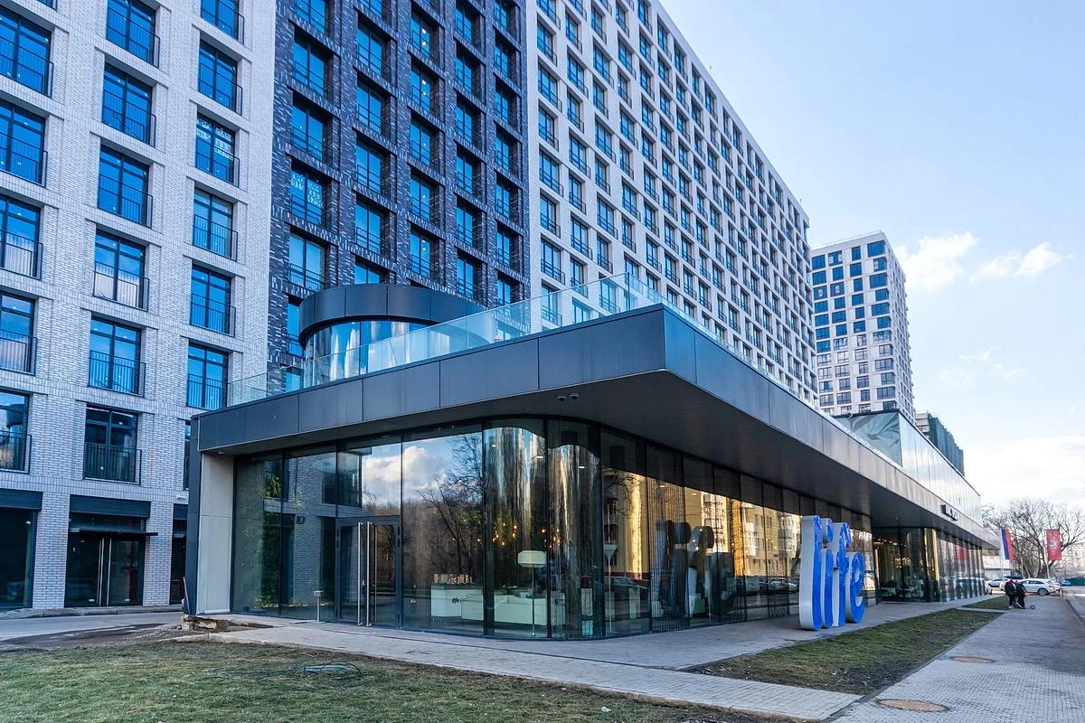 Life Кутузовский