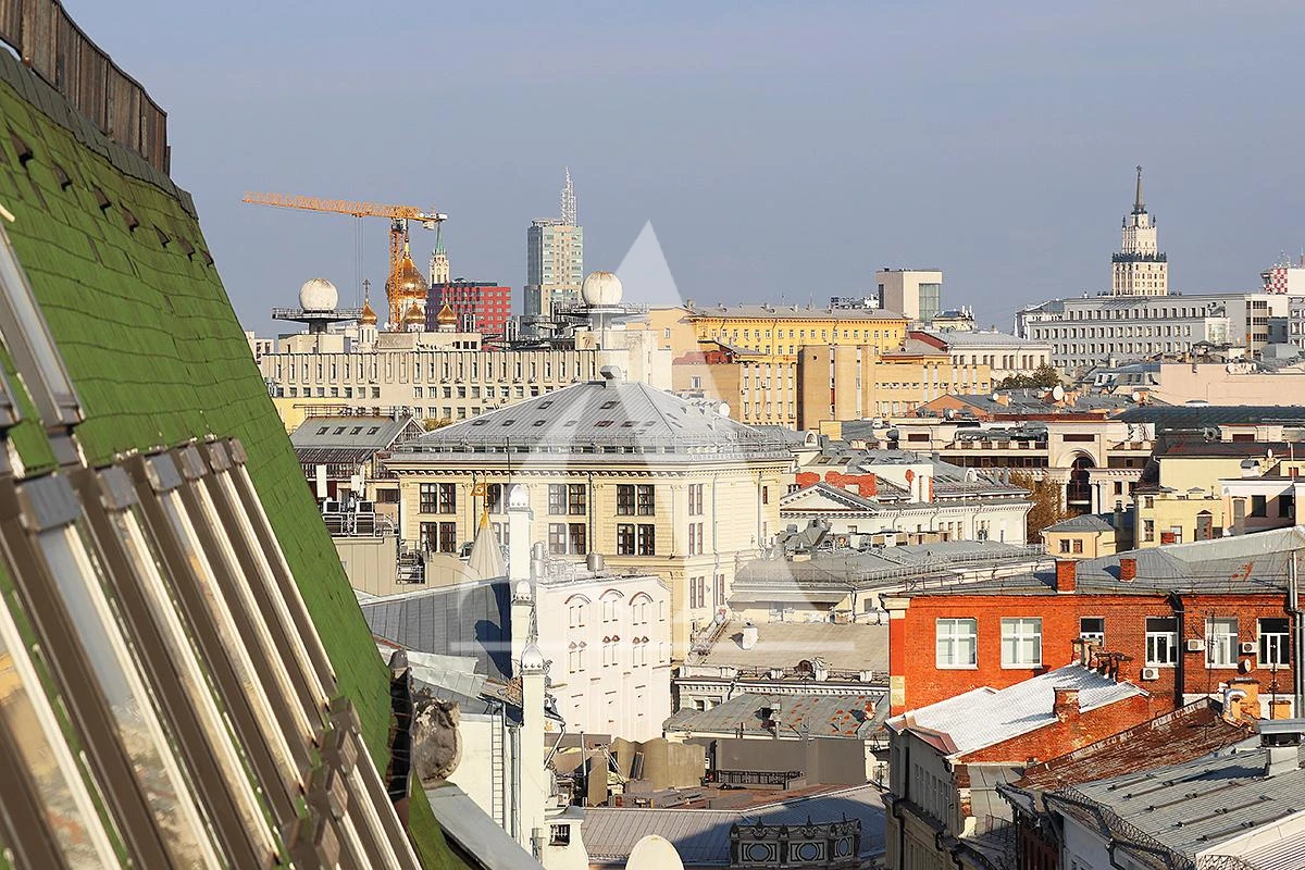 Б. Дмитровка ул.