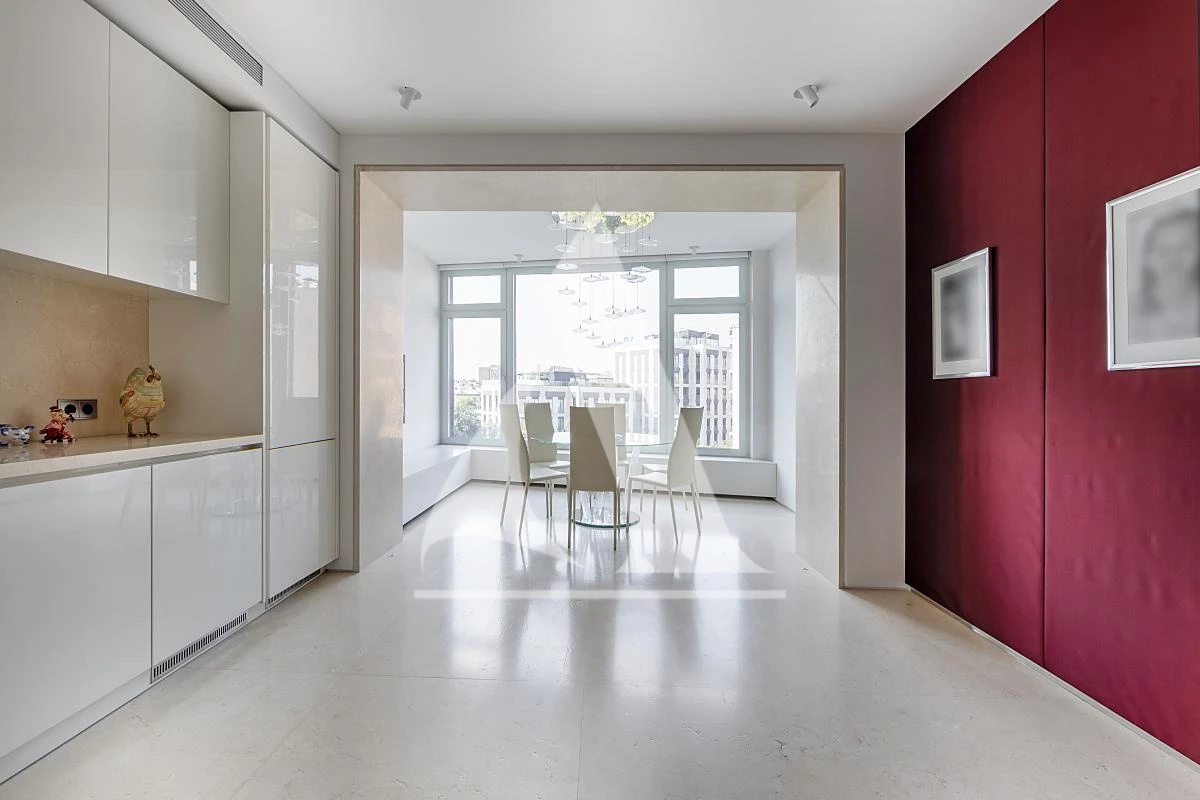 Спиридоновка ул.